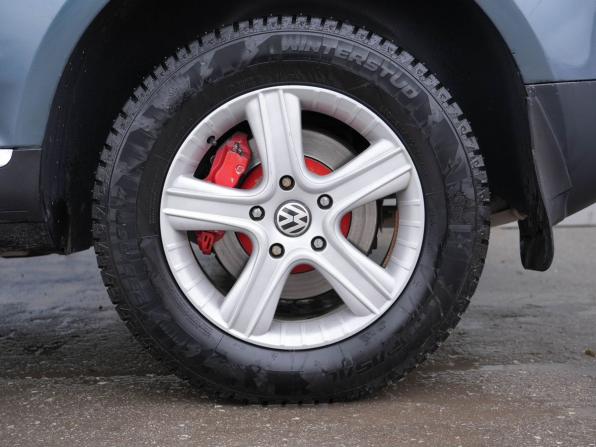 Volkswagen Touareg I с пробегом 2003 года, цена 650 000 рублей, 404595 км, внедорожник, Автокод Объявления
