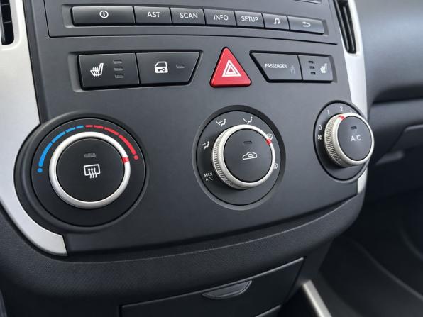 Kia Ceed I Рестайлинг с пробегом 2010 года, цена 459 000 рублей, 295754 км, хэтчбек, Автокод Объявления