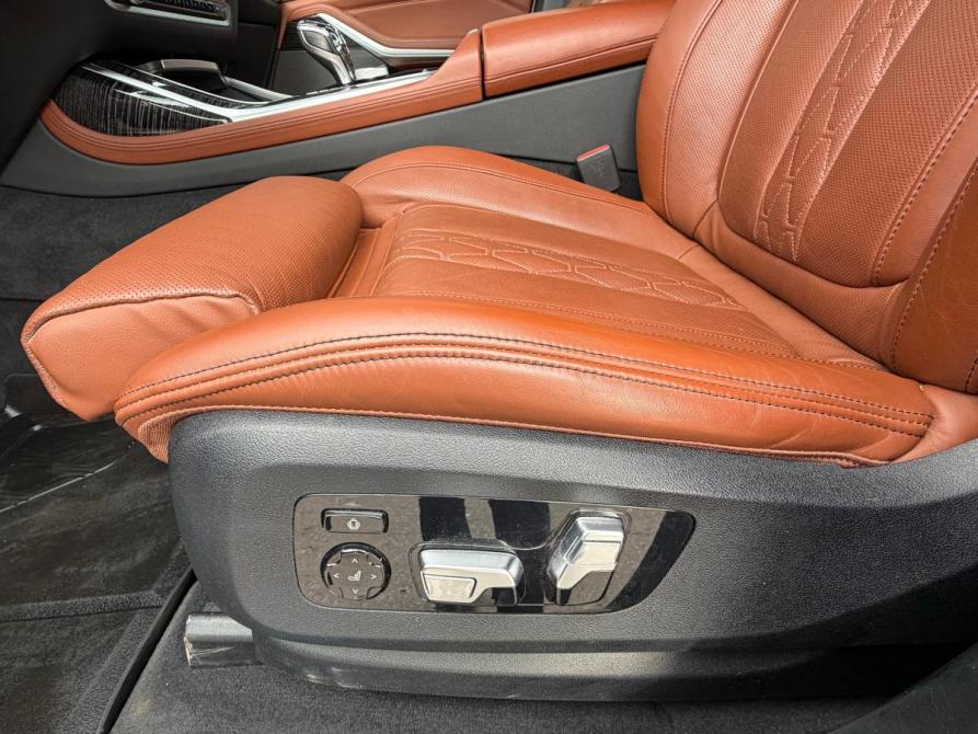 BMW X7 I (G07) Москва  - изображение 15