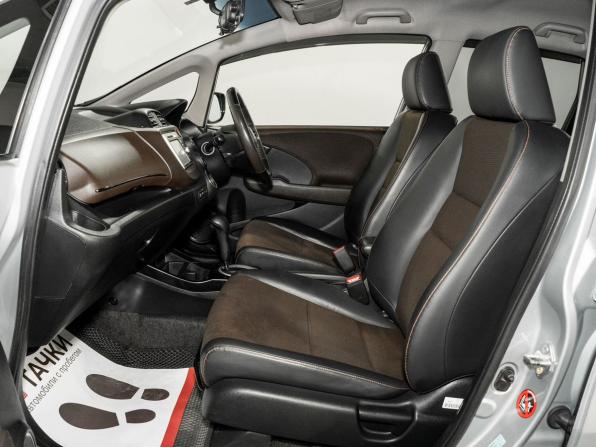 Honda Fit Shuttle I с пробегом 2012 года, цена 930 500 рублей, 130577 км, универсал, Автокод Объявления