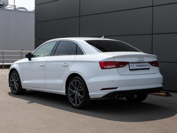 Audi A3 III (8V) Рестайлинг с пробегом 2018 года, цена 1 449 000 рублей, 164978 км, седан, Автокод Объявления