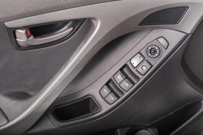 Hyundai Avante V с пробегом 2011 года, цена 999 000 рублей, 188000 км, седан, Автокод Объявления