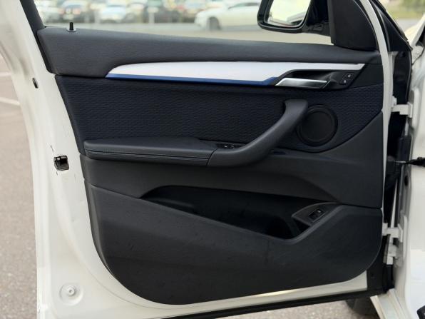 BMW X1 II (F48) Рестайлинг с пробегом 2019 года, цена 3 650 000 рублей, 46941 км, внедорожник, Автокод Объявления