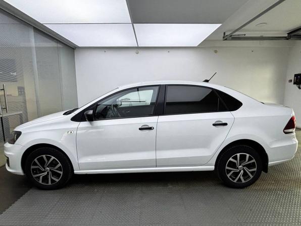Volkswagen Polo V Рестайлинг с пробегом 2019 года, цена 1 350 000 рублей, 59471 км, седан, Автокод Объявления
