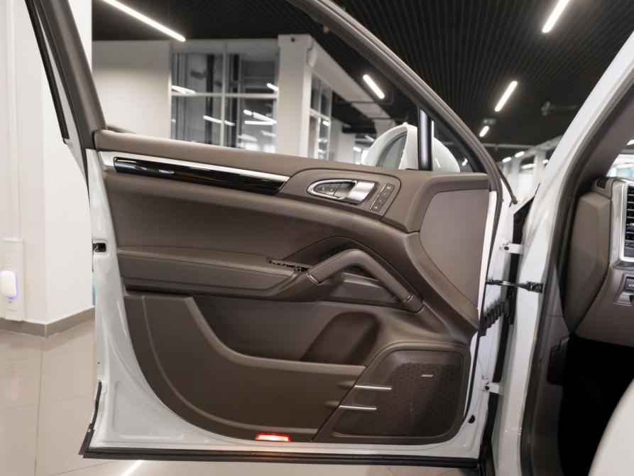 Porsche Cayenne II Рестайлинг (958) Москва  - изображение 21