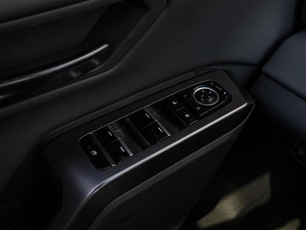 Toyota RAV4 VI (XA60) с пробегом 2025 года, цена 4 095 000 рублей, 63 км, внедорожник, Автокод Объявления