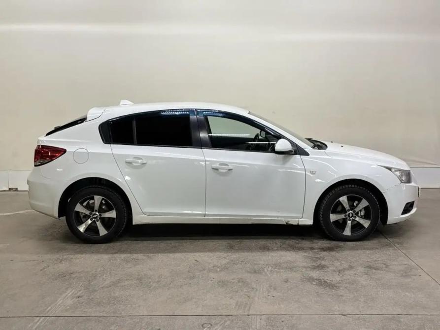 Chevrolet Cruze I Саратов  - изображение 6