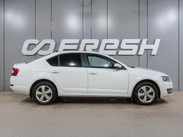 Skoda Octavia III (A7) с пробегом 2015 года, цена 1 379 000 рублей, 208552 км, лифтбек, Автокод Объявления