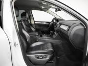 Volkswagen Touareg II Рестайлинг Санкт-Петербург  - изображение 55