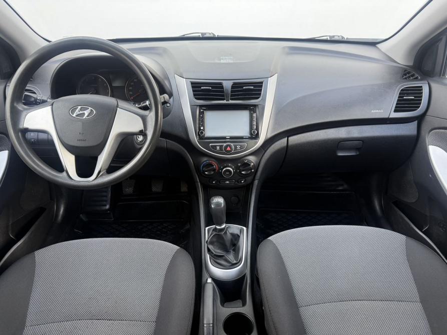 Hyundai Solaris I Москва  - изображение 12