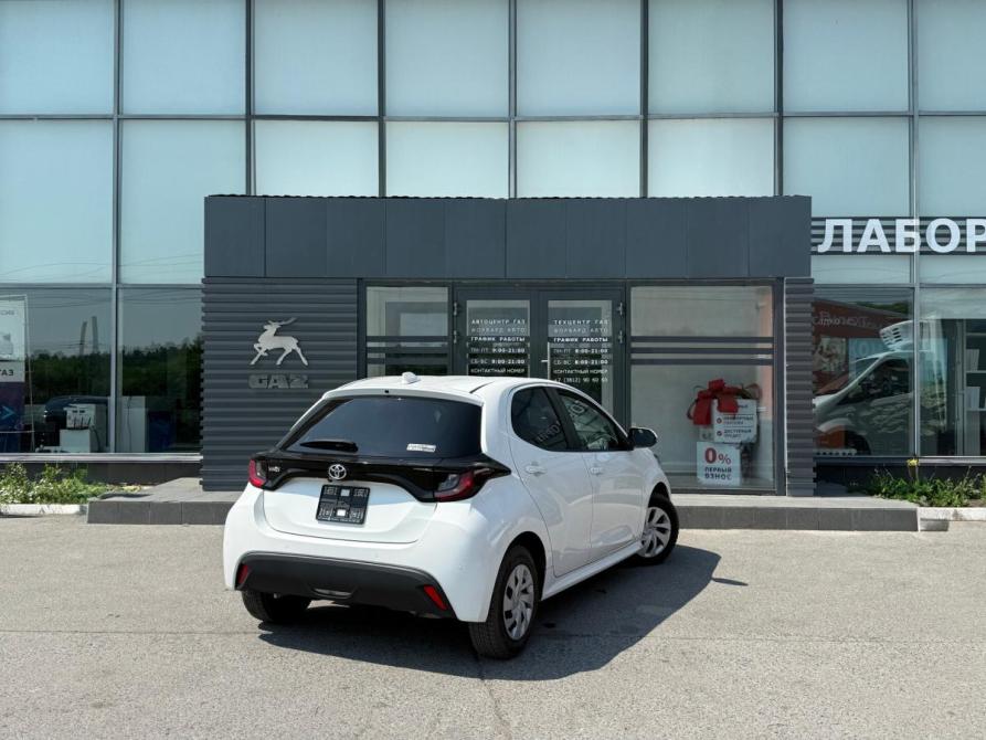 Toyota Yaris IV Омск  - изображение 31