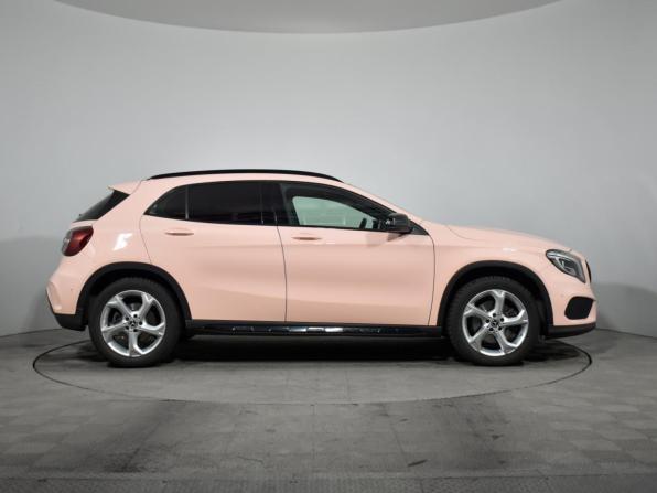 Mercedes-Benz GLA I (X156) с пробегом 2015 года, цена 1 849 000 рублей, 119582 км, внедорожник, Автокод Объявления