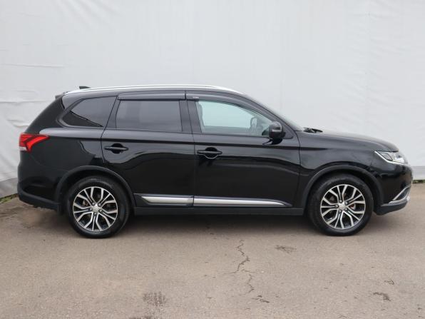 Mitsubishi Outlander III Рестайлинг 3 с пробегом 2018 года, цена 1 730 000 рублей, 114857 км, внедорожник, Автокод Объявления