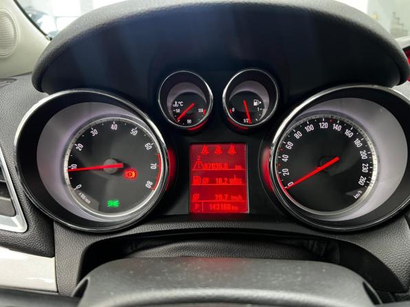 Opel Mokka I с пробегом 2014 года, цена 1 070 000 рублей, 143166 км, внедорожник, Автокод Объявления