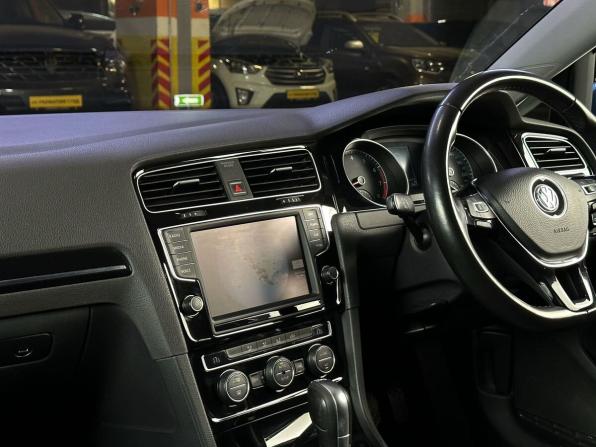Volkswagen Golf VII с пробегом 2014 года, цена 1 350 000 рублей, 114967 км, хэтчбек, Автокод Объявления