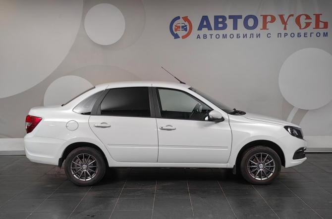Lada (ВАЗ) Granta I Рестайлинг с пробегом 2024 года, цена 685 000 рублей, 41083 км, седан, Автокод Объявления