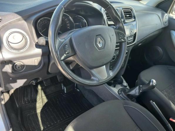 Renault Sandero II с пробегом 2017 года, цена 854 838 рублей, 154591 км, хэтчбек, Автокод Объявления