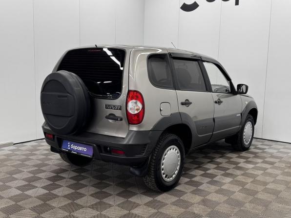 Chevrolet Niva I с пробегом 2009 года, цена 445 500 рублей, 195696 км, внедорожник, Автокод Объявления