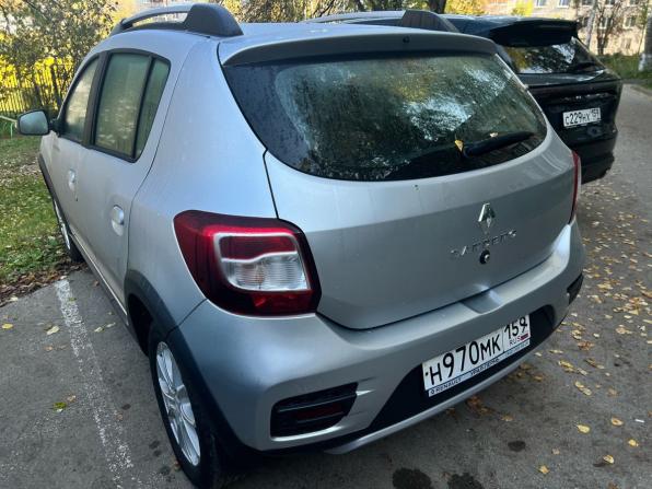 Renault Sandero II Рестайлинг с пробегом 2020 года, цена 1 167 000 рублей, 107000 км, хэтчбек, Автокод Объявления