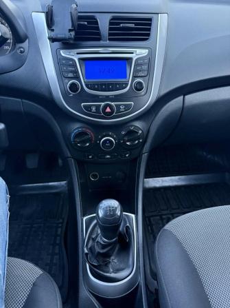 Hyundai Solaris I с пробегом 2013 года, цена 459 000 рублей, 276942 км, хэтчбек, Автокод Объявления