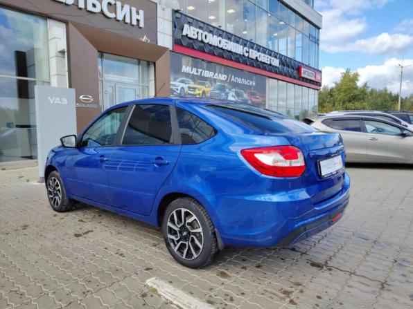Lada (ВАЗ) Granta I Рестайлинг с пробегом 2022 года, цена 710 700 рублей, 56837 км, хэтчбек, Автокод Объявления