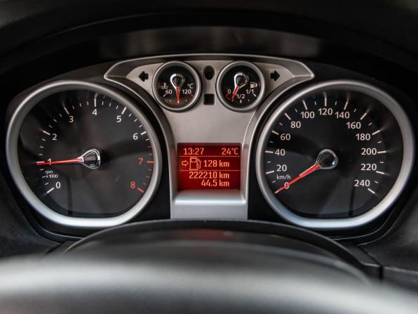Ford Focus II Рестайлинг с пробегом 2009 года, цена 588 000 рублей, 222210 км, хэтчбек, Автокод Объявления