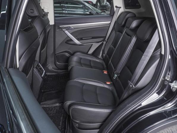 Geely Atlas Pro с пробегом 2023 года, цена 2 060 000 рублей, 68671 км, внедорожник, Автокод Объявления