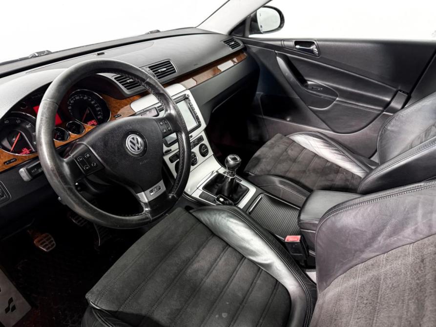 Volkswagen Passat B6 Санкт-Петербург  - изображение 9