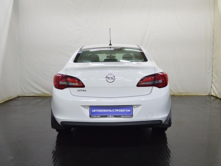 Opel Astra J Рестайлинг Санкт-Петербург  - изображение 6