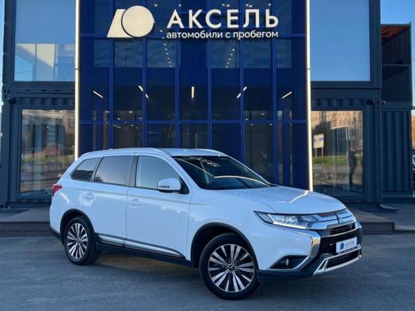 Mitsubishi Outlander III Рестайлинг 3 с пробегом 2020 года, цена 2 299 000 рублей, 95000 км, внедорожник, Автокод Объявления