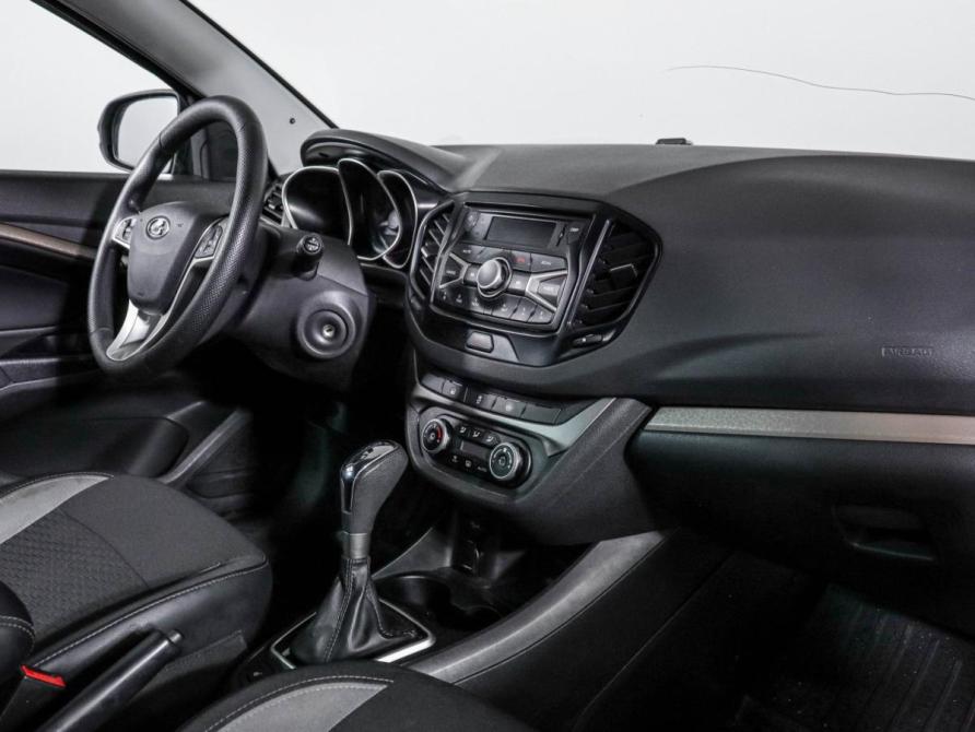 Lada (ВАЗ) Vesta I Москва  - изображение 9