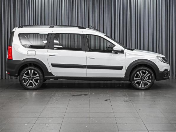 Lada (ВАЗ) Largus I Рестайлинг с пробегом 2026 года, цена 1 840 000 рублей, 11 км, универсал, Автокод Объявления