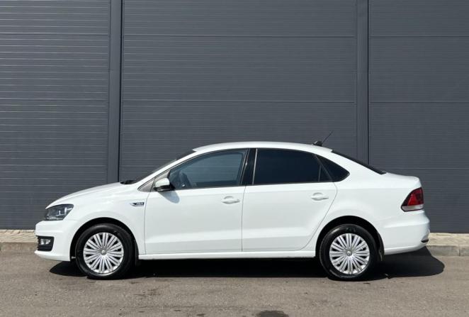 Volkswagen Polo V Рестайлинг с пробегом 2018 года, цена 1 025 000 рублей, 122707 км, седан, Автокод Объявления