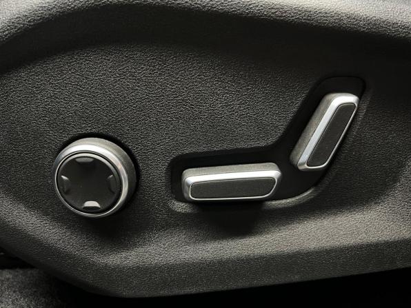 Geely Monjaro I с пробегом 2024 года, цена 3 333 000 рублей, 49637 км, внедорожник, Автокод Объявления