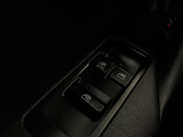 Volkswagen Polo V с пробегом 2013 года, цена 810 000 рублей, 145550 км, седан, Автокод Объявления