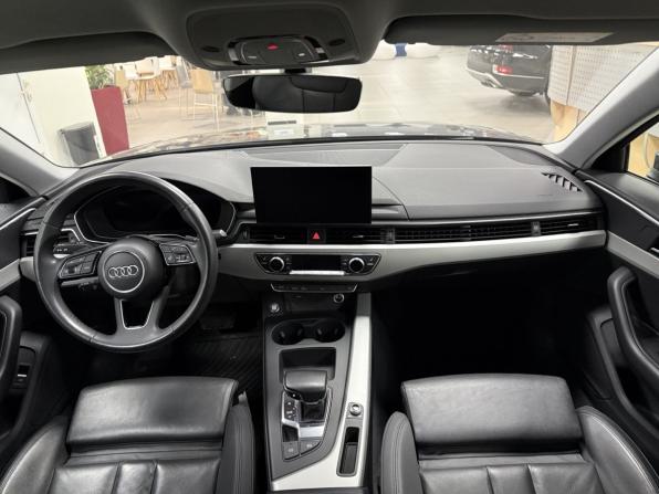 Audi A4 V (B9) Рестайлинг с пробегом 2020 года, цена 2 709 000 рублей, 127650 км, седан, Автокод Объявления