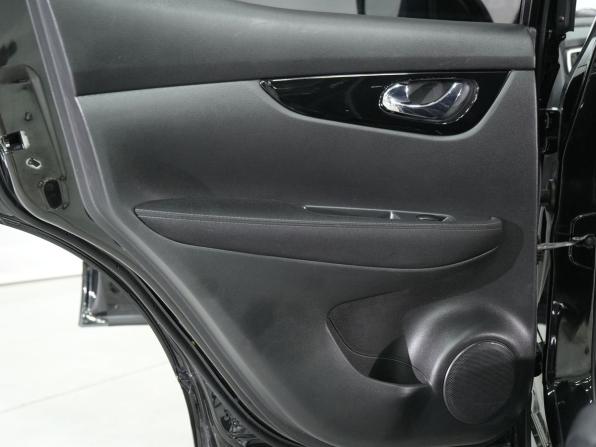 Nissan Qashqai II с пробегом 2018 года, цена 1 490 000 рублей, 230946 км, внедорожник, Автокод Объявления