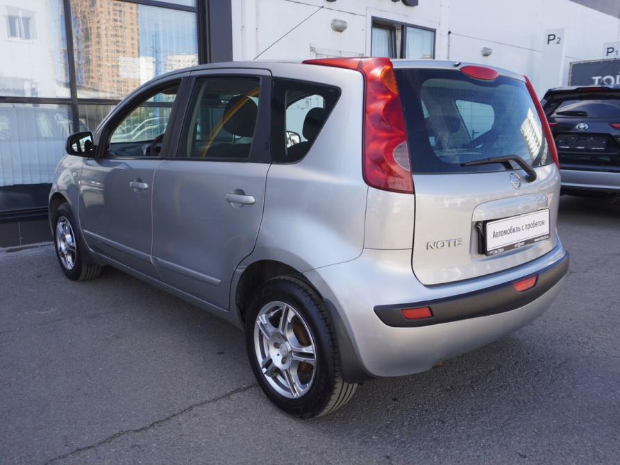 Nissan Note I Москва  - изображение 7