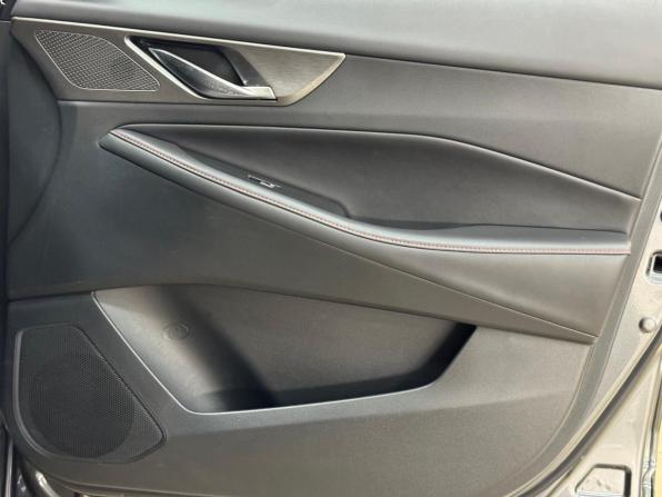 Changan CS35 Plus I Рестайлинг с пробегом 2025 года, цена 1 930 000 рублей, 15900 км, внедорожник, Автокод Объявления