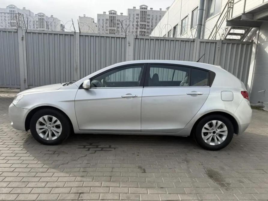Geely Emgrand EC7 Ростов-на-Дону  - изображение 8