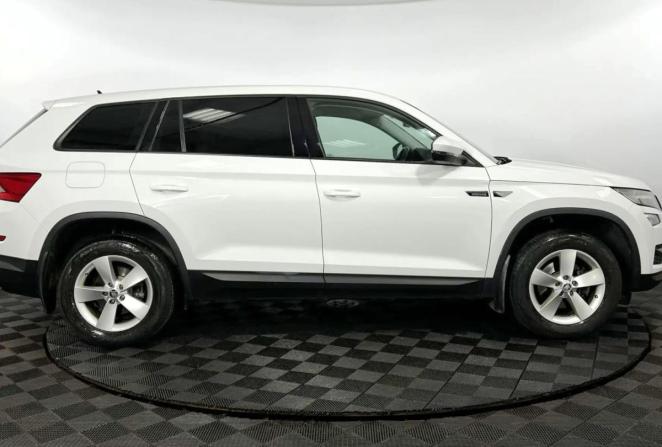 Skoda Kodiaq I с пробегом 2020 года, цена 2 450 000 рублей, 64494 км, внедорожник, Автокод Объявления