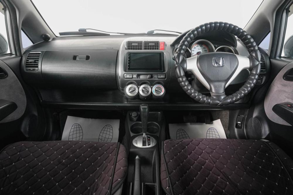 Honda Fit I Кемерово  - изображение 14