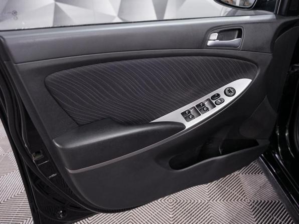 Hyundai Solaris I Рестайлинг с пробегом 2014 года, цена 875 000 рублей, 163136 км, седан, Автокод Объявления