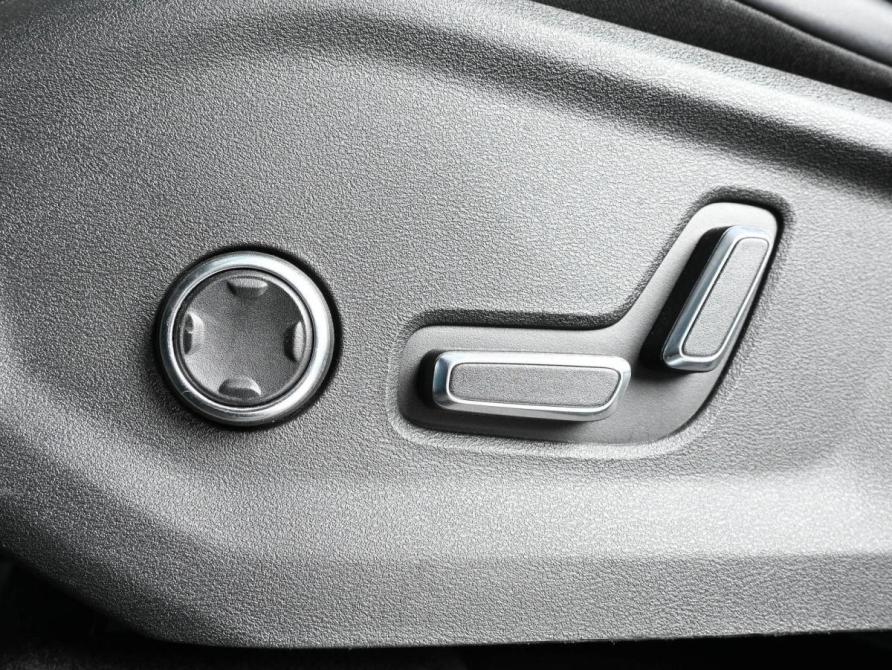 Geely Monjaro I Ростов-на-Дону  - изображение 25