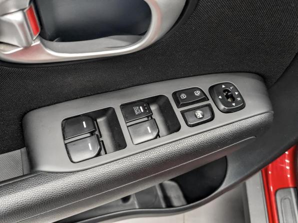 Kia Soul II с пробегом 2016 года, цена 1 395 000 рублей, 160000 км, хэтчбек, Автокод Объявления