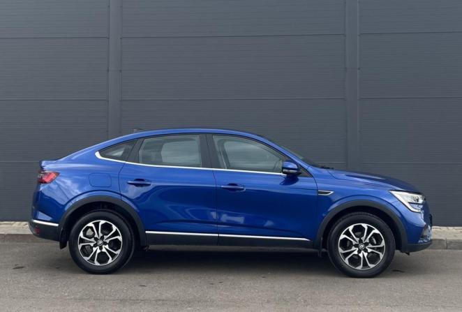 Renault Arkana I с пробегом 2022 года, цена 2 190 000 рублей, 14722 км, внедорожник, Автокод Объявления
