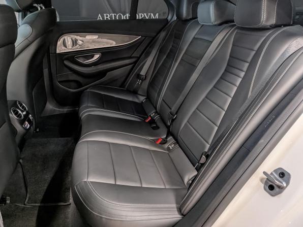 Mercedes-Benz E-Класс V (W213 S213 C238) с пробегом 2020 года, цена 4 450 000 рублей, 61079 км, седан, Автокод Объявления