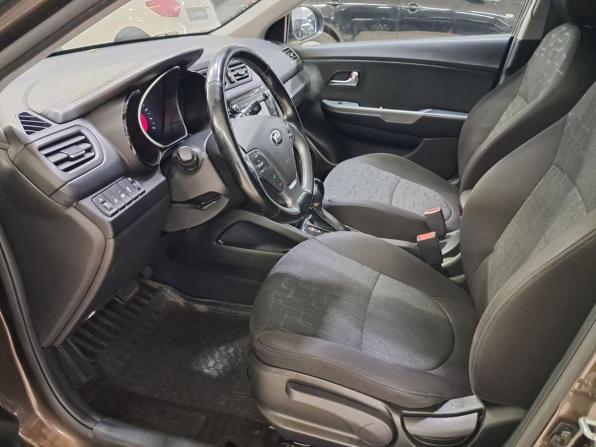 Kia Rio III Рестайлинг с пробегом 2017 года, цена 1 139 000 рублей, 91594 км, хэтчбек, Автокод Объявления