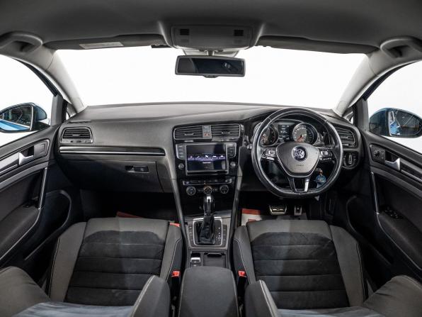 Volkswagen Golf VII с пробегом 2013 года, цена 990 000 рублей, 229807 км, хэтчбек, Автокод Объявления