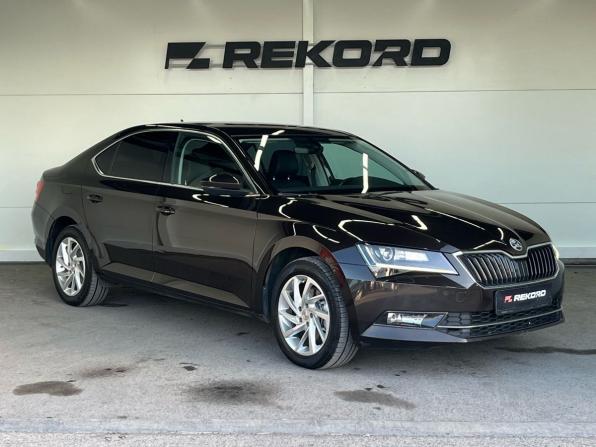Skoda Superb III с пробегом 2016 года, цена 2 099 000 рублей, 142354 км, лифтбек, Автокод Объявления
